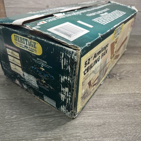 VTG Heritage 52”Ceiling Fan Polished Brass Finish Oak /Walnut Blades W/ Light - Picture 10 of 14